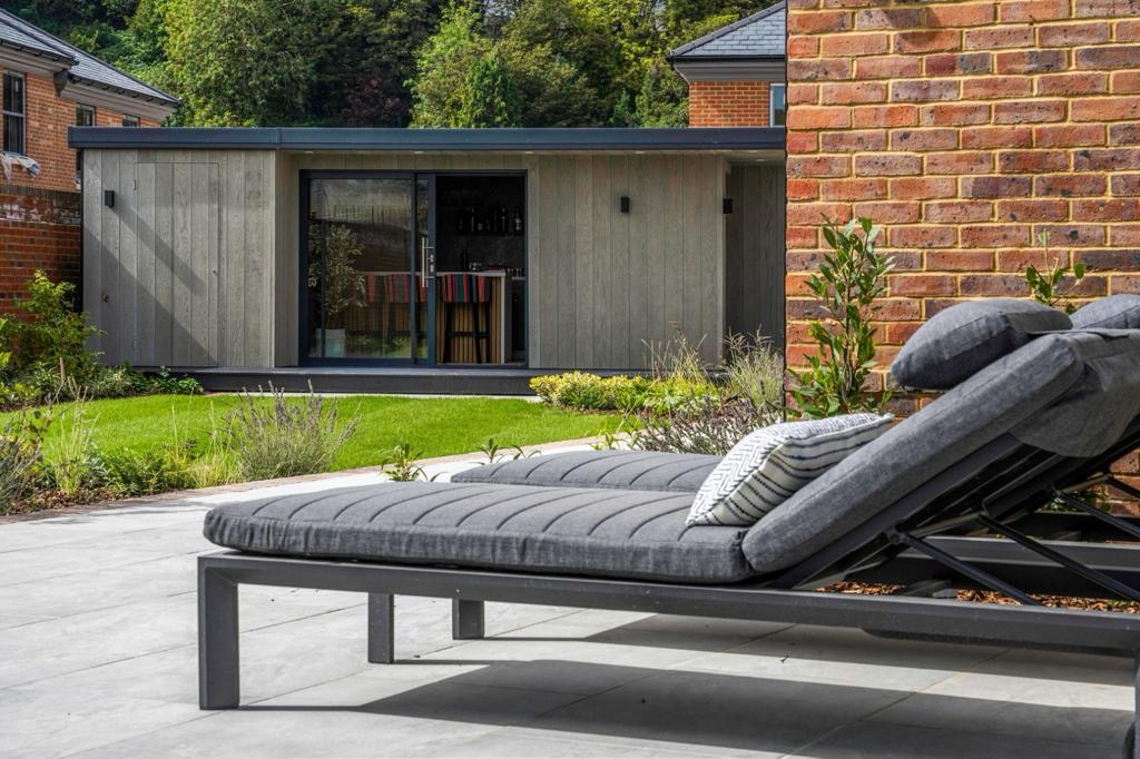 Garden room builders UK