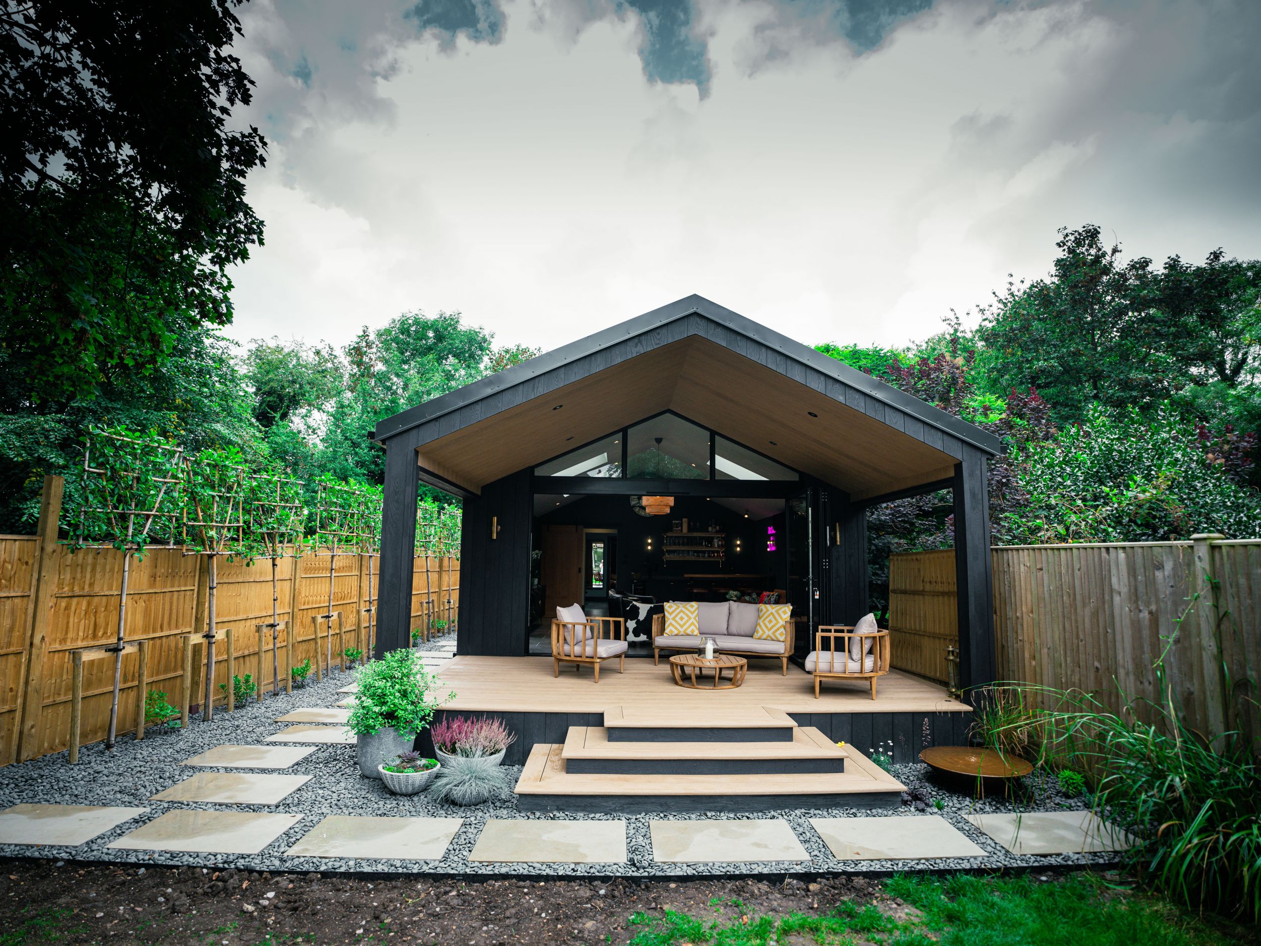 Bespoke garden room by Into The Garden Room