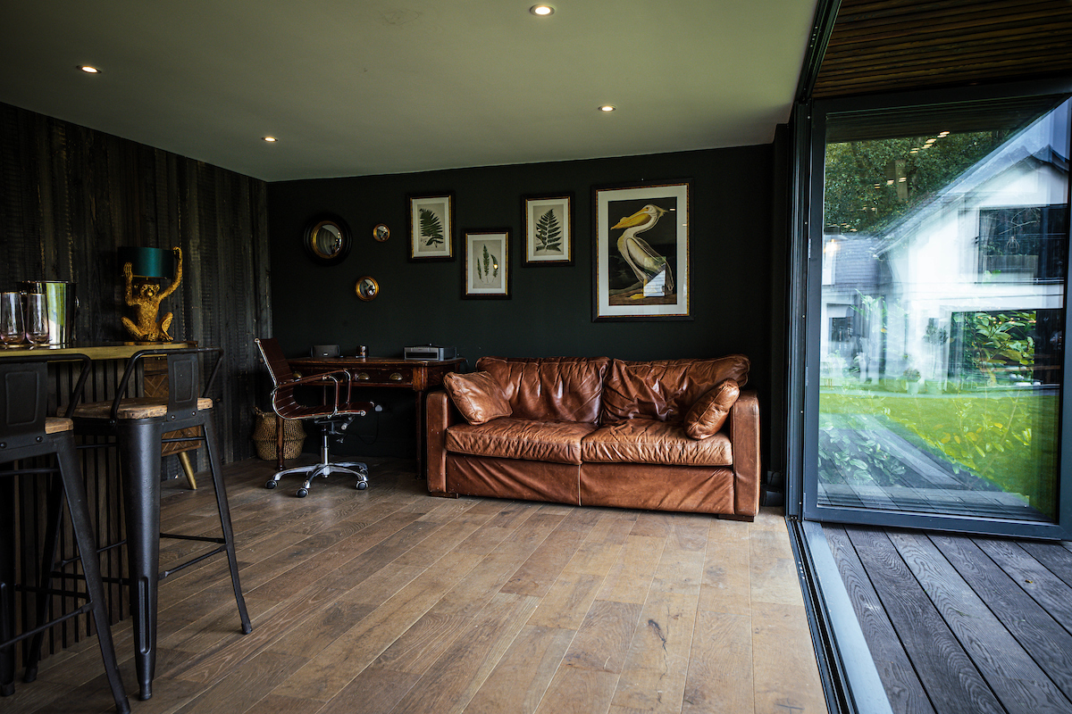 Bespoke garden room by Into The Garden Room