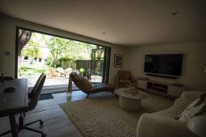 Bespoke garden room by Into The Garden Room