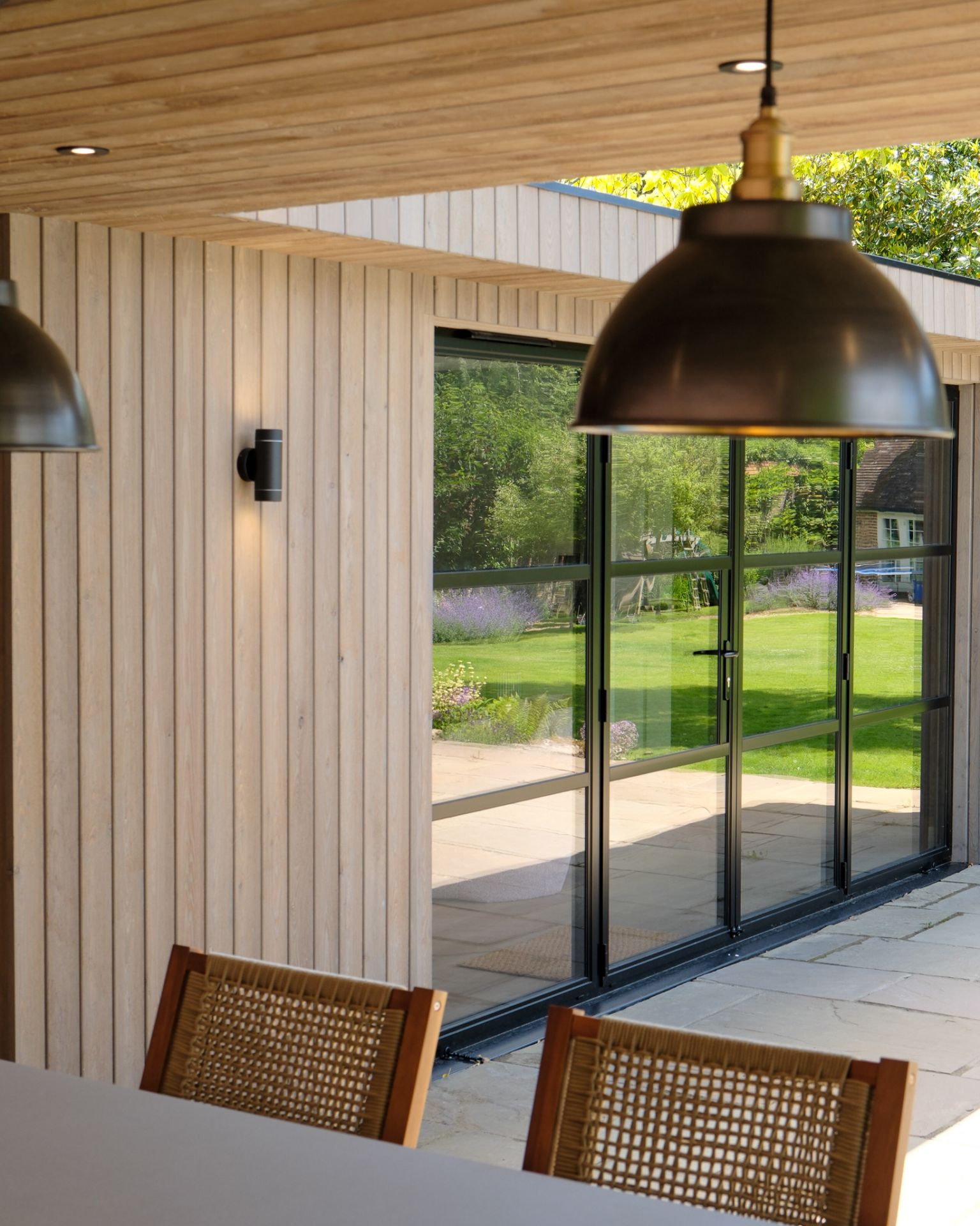 Bespoke garden room by Into The Garden Room