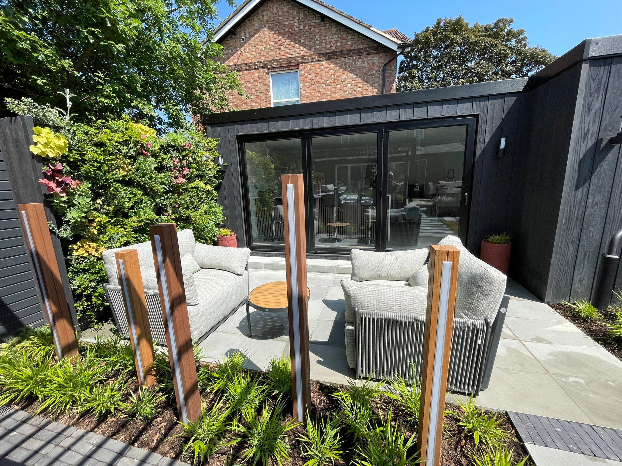 Bespoke garden room by Into The Garden Room