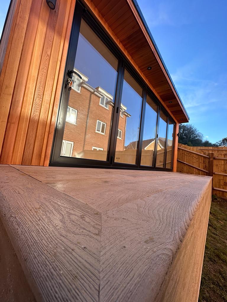 Bespoke garden room by Into The Garden Room