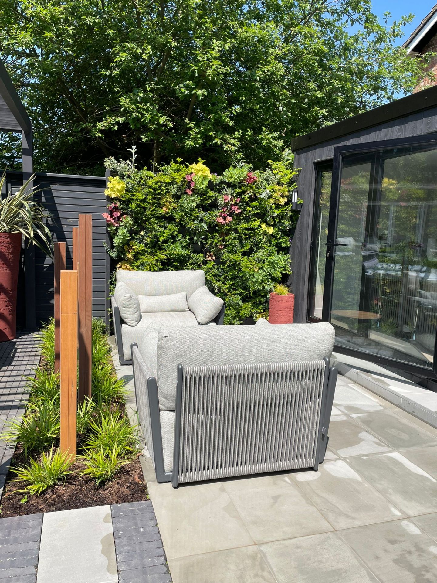 Bespoke garden room by Into The Garden Room