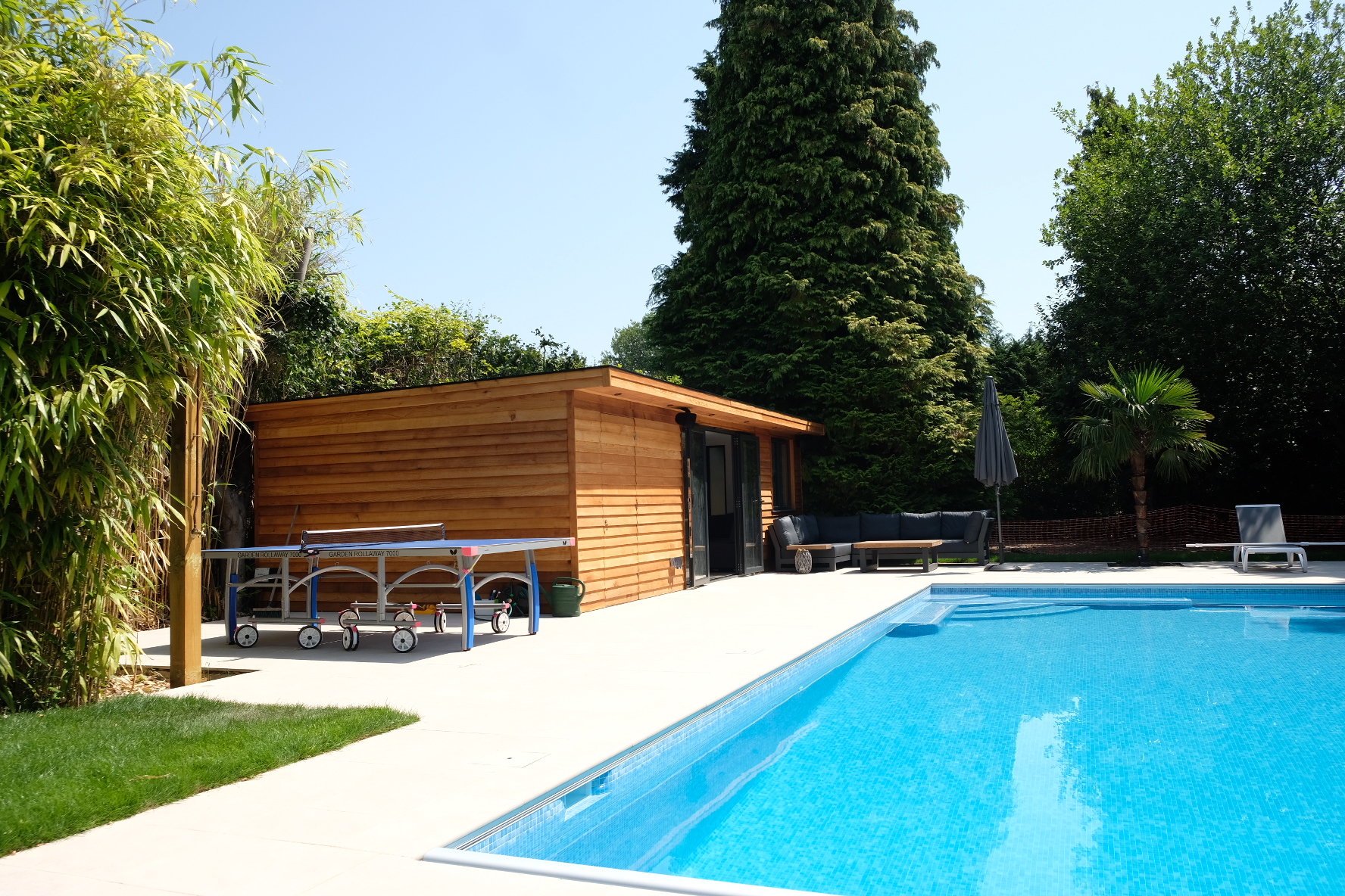 Bespoke garden room by Into The Garden Room