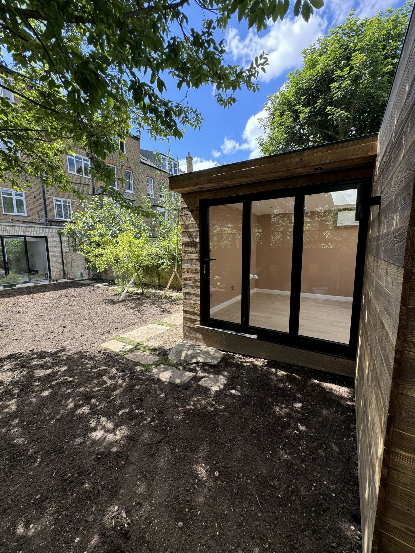 Bespoke garden room by Into The Garden Room