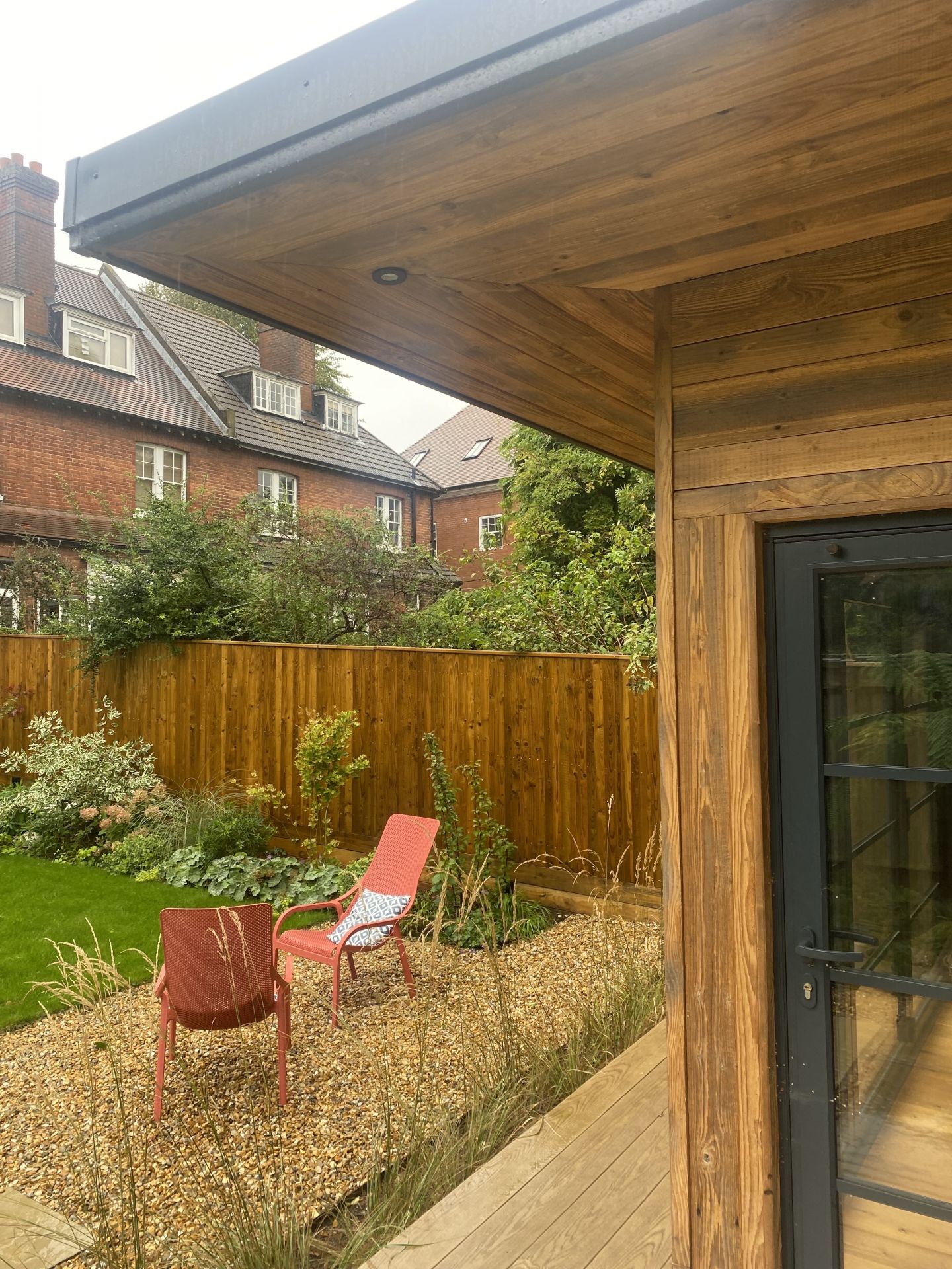 Bespoke garden room by Into The Garden Room