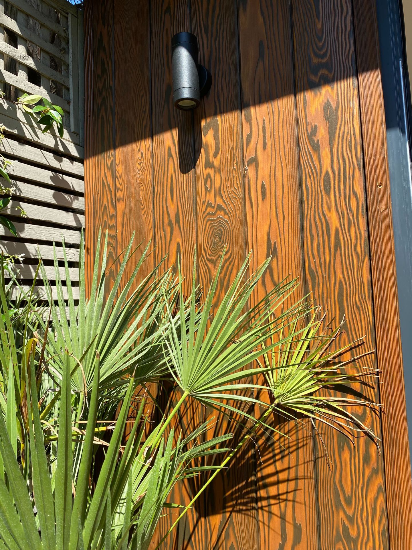 Bespoke garden room by Into The Garden Room