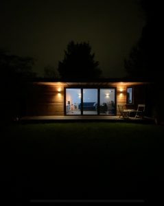 Bespoke garden room by Into The Garden Room