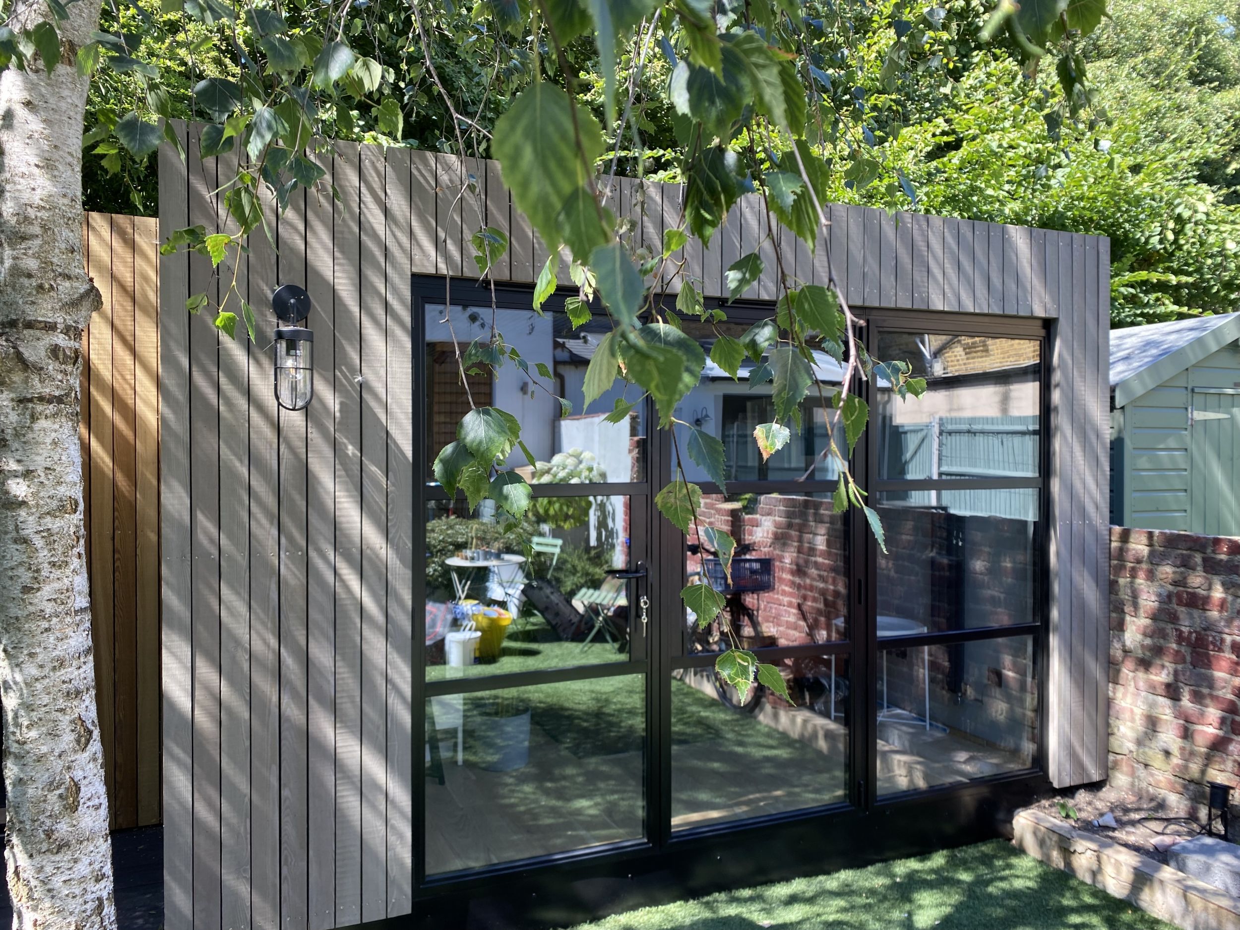 Bespoke garden room by Into The Garden Room