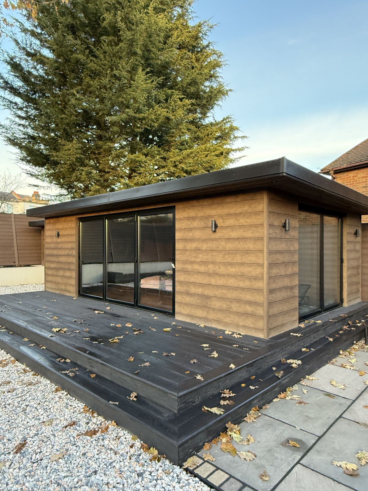 Bespoke garden room by Into The Garden Room