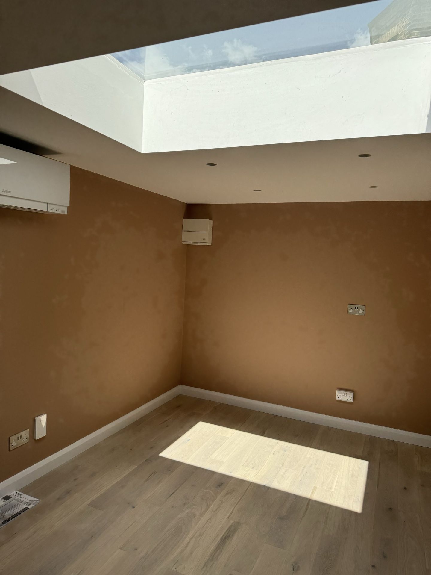 Bespoke garden room by Into The Garden Room