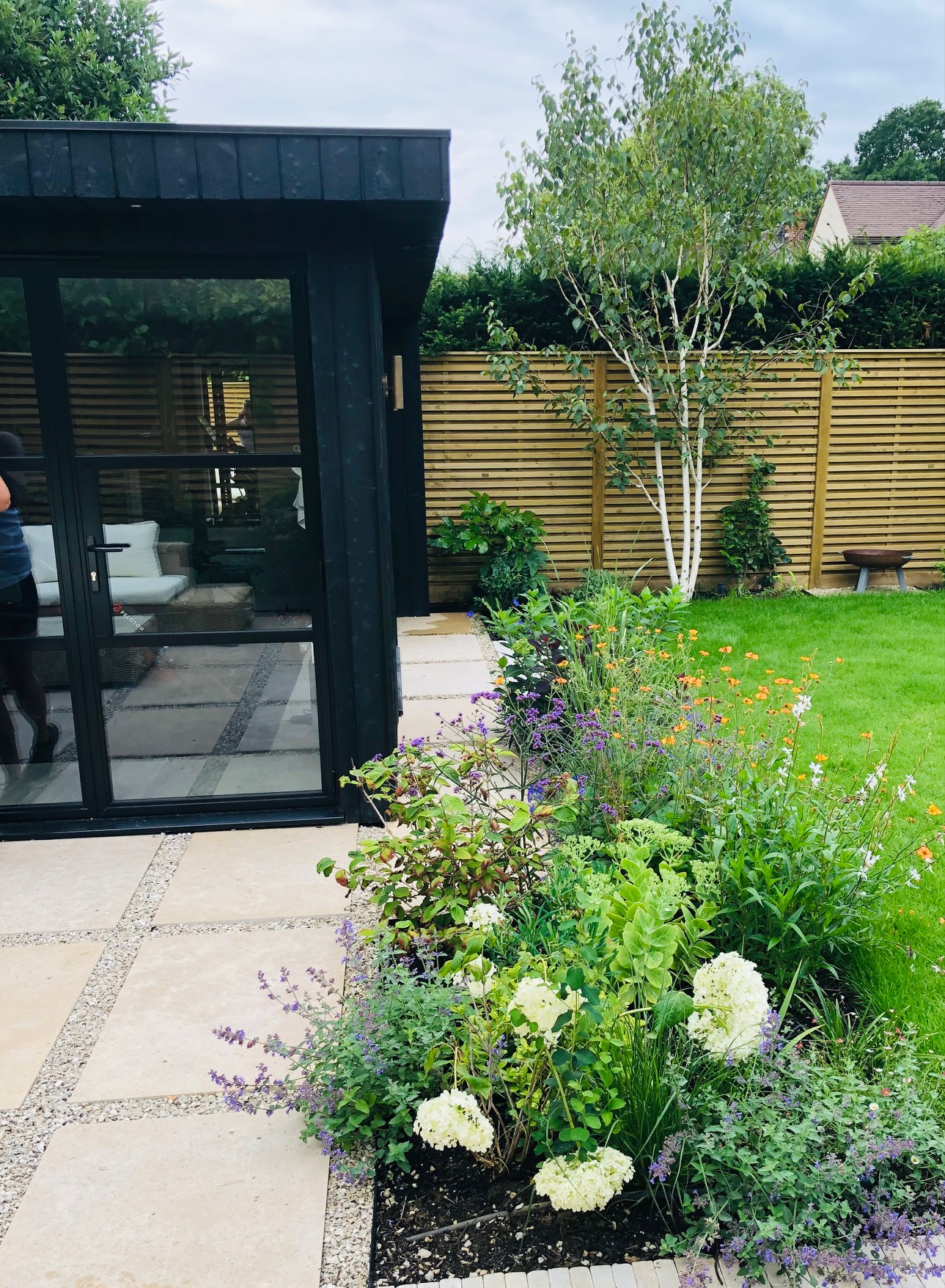 Bespoke garden room by Into The Garden Room