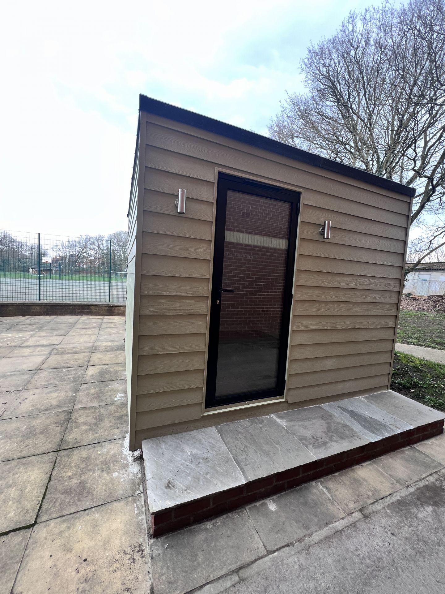 Bespoke garden room by Into The Garden Room