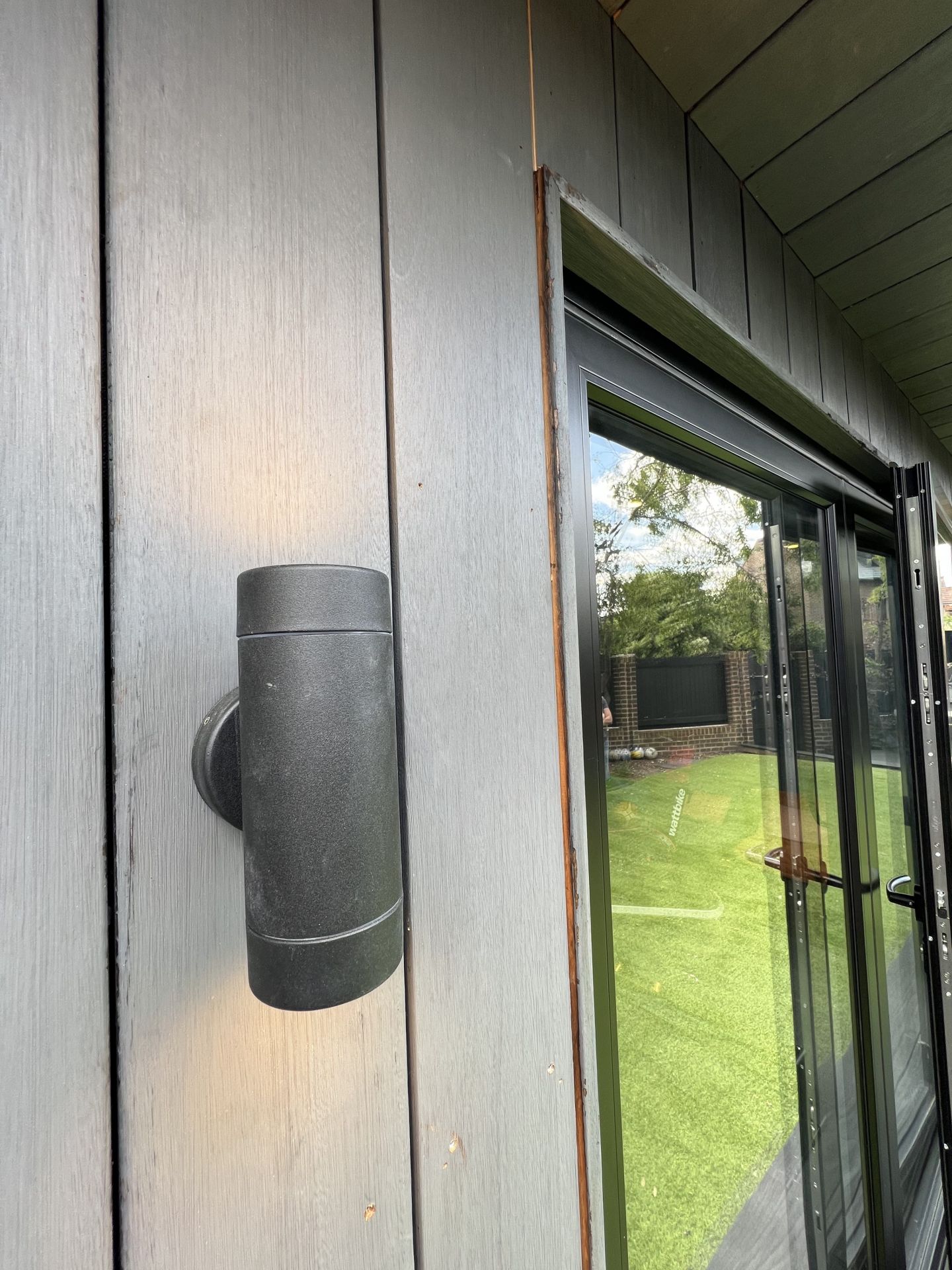 Bespoke garden room by Into The Garden Room