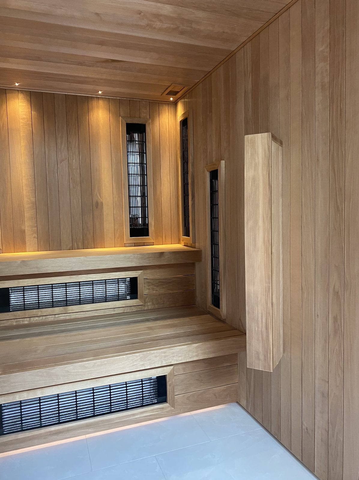 Bespoke garden room by Into The Garden Room