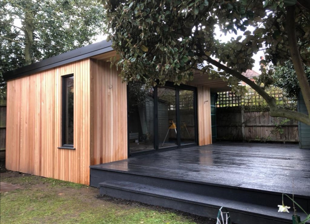 Bespoke garden room by Into The Garden Room