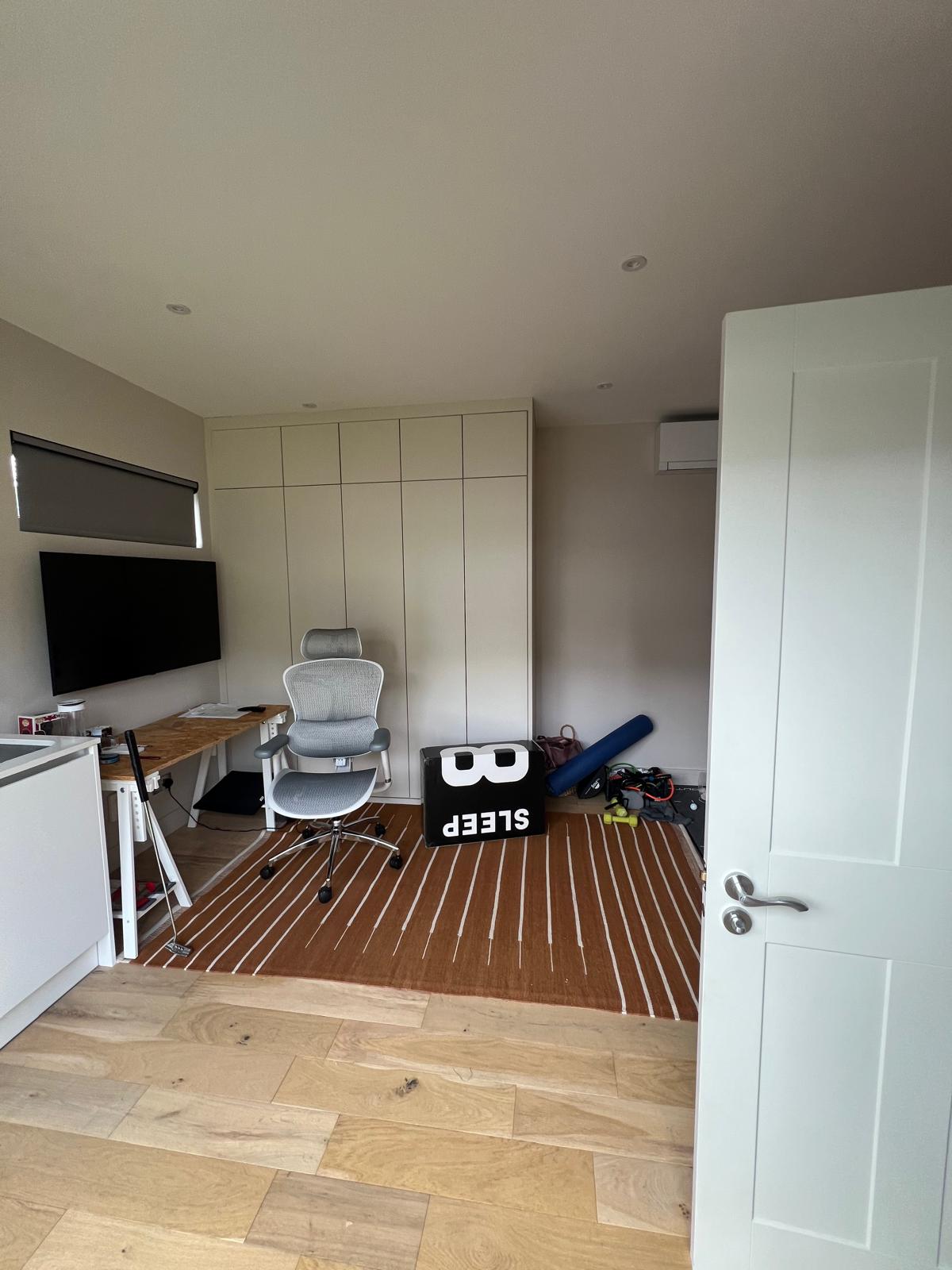 Bespoke garden room by Into The Garden Room