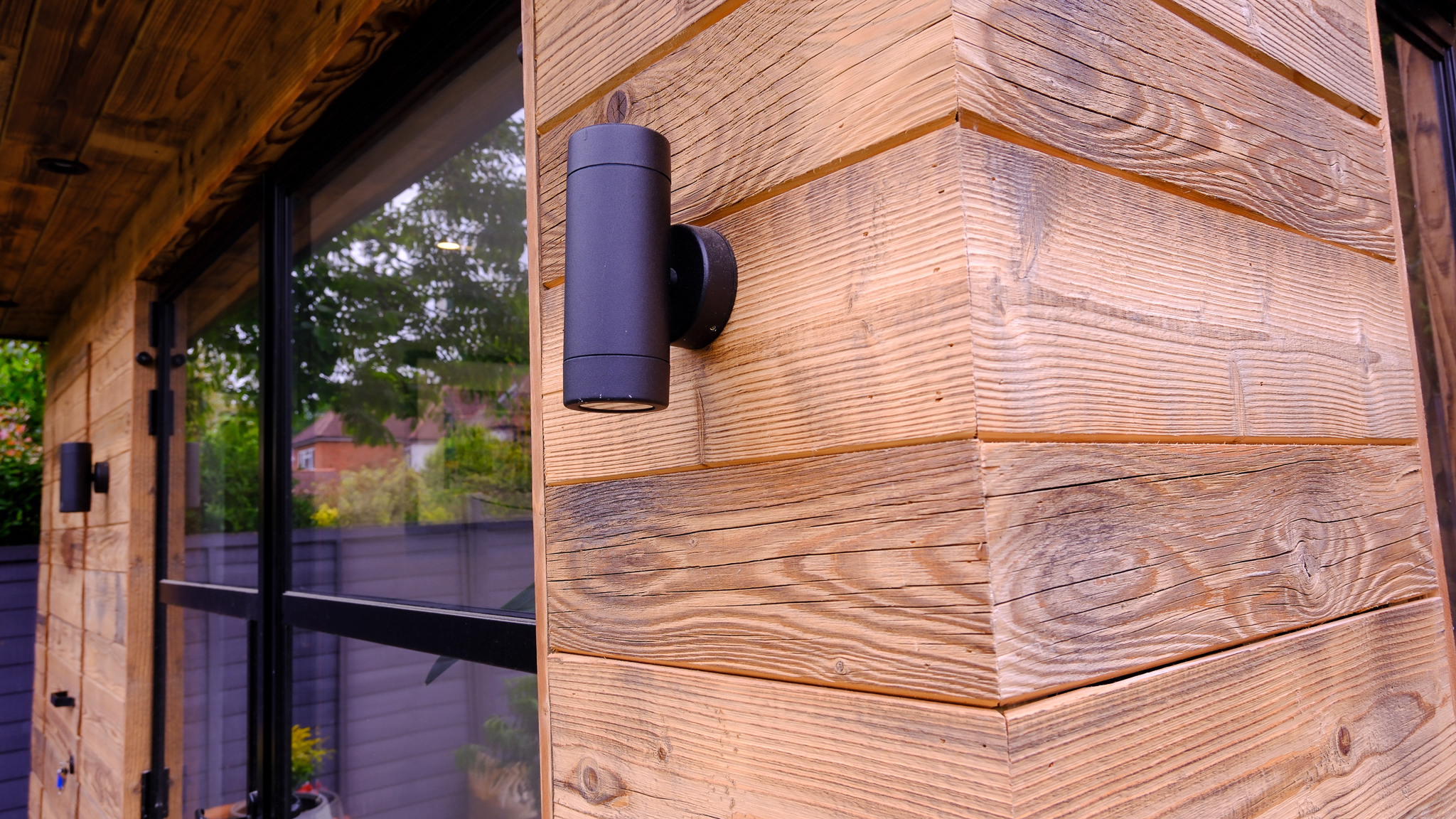 Bespoke garden room by Into The Garden Room
