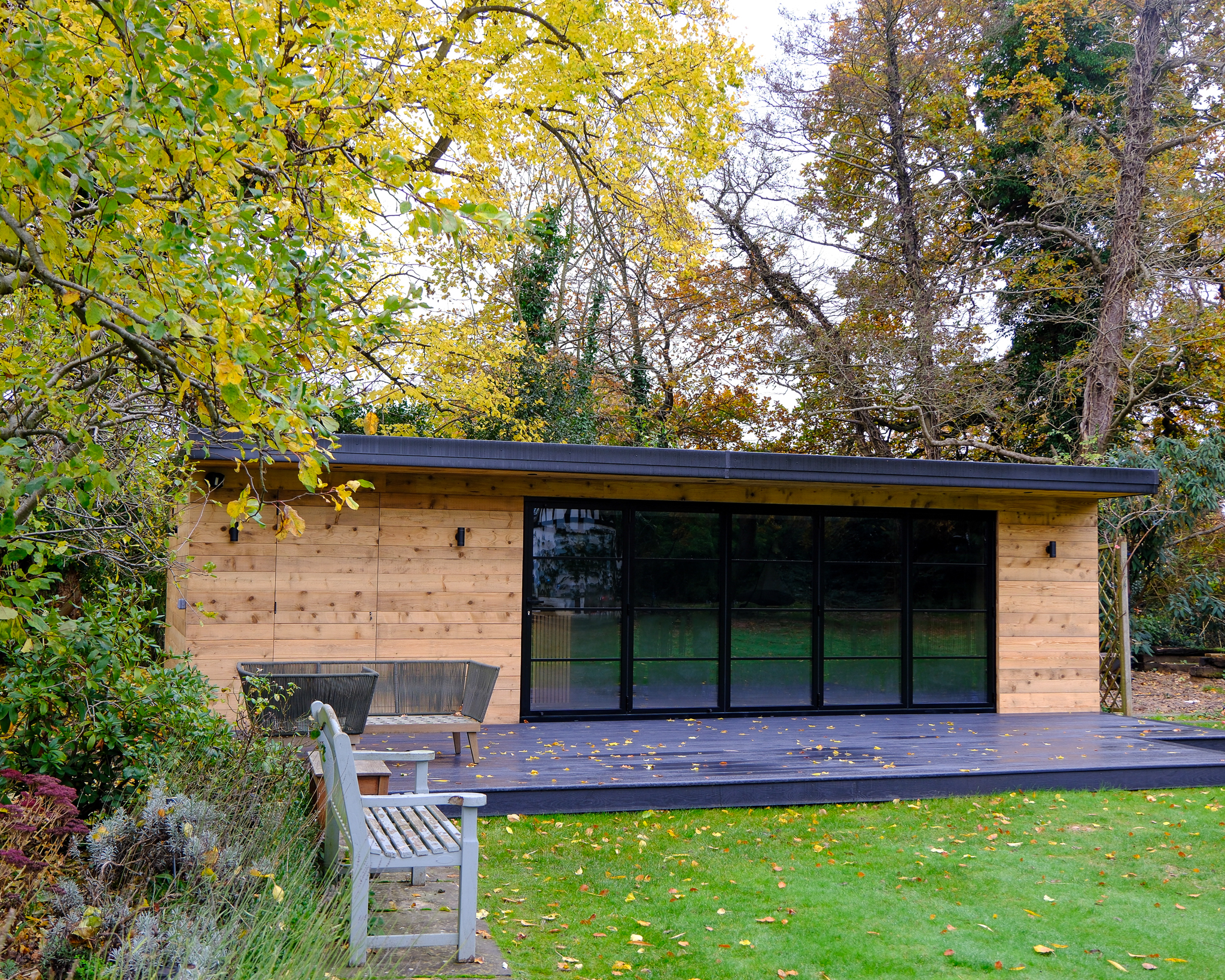 Bespoke garden room by Into The Garden Room