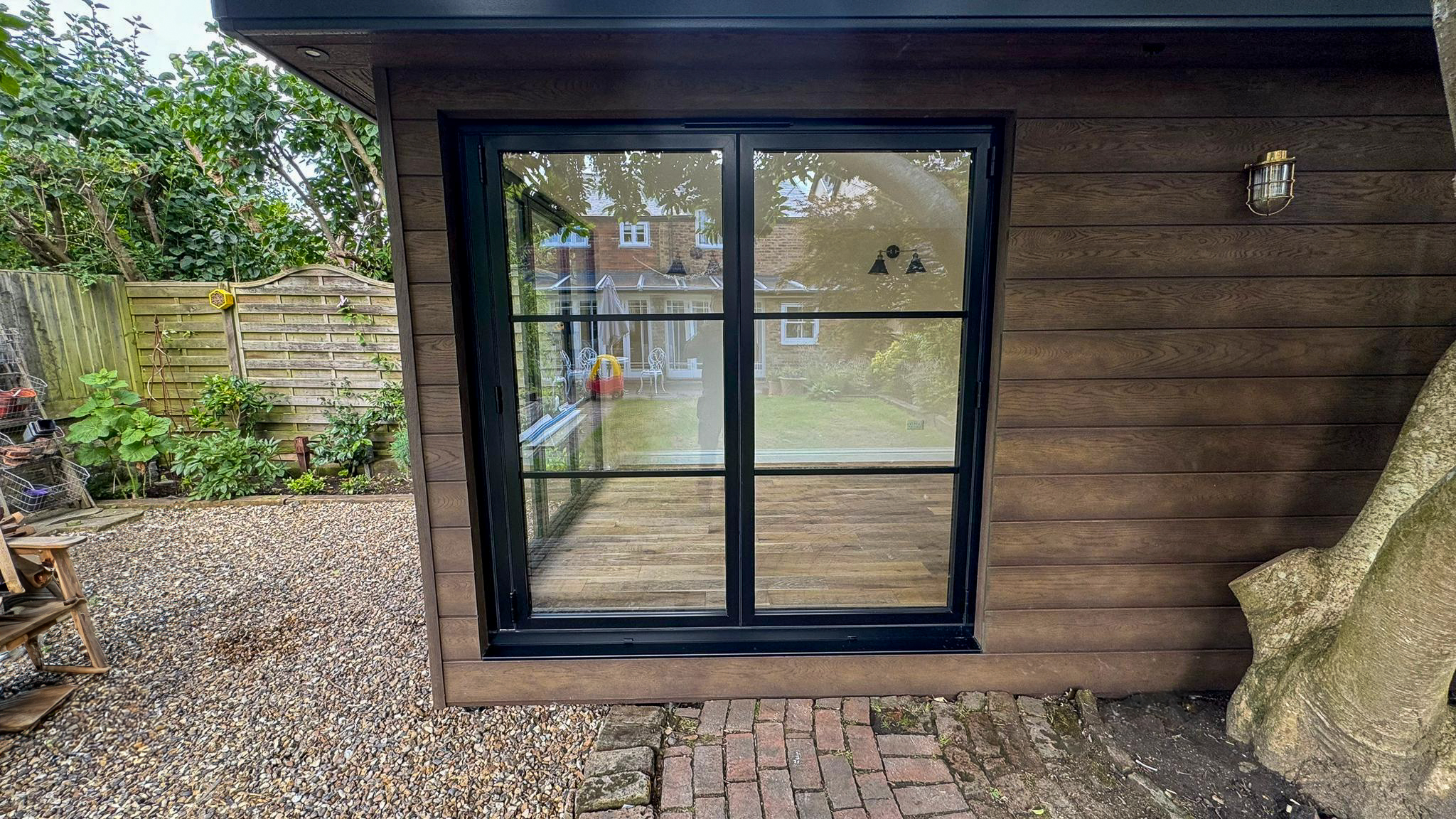 Bespoke garden room by Into The Garden Room