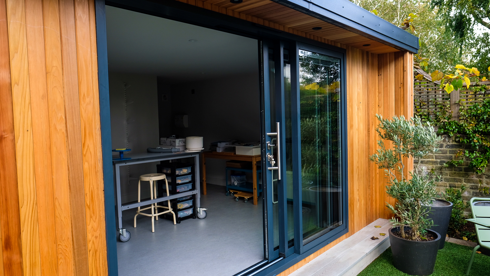 Bespoke garden room by Into The Garden Room
